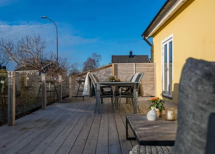 Trevlig Villa, Centralt I Visby
